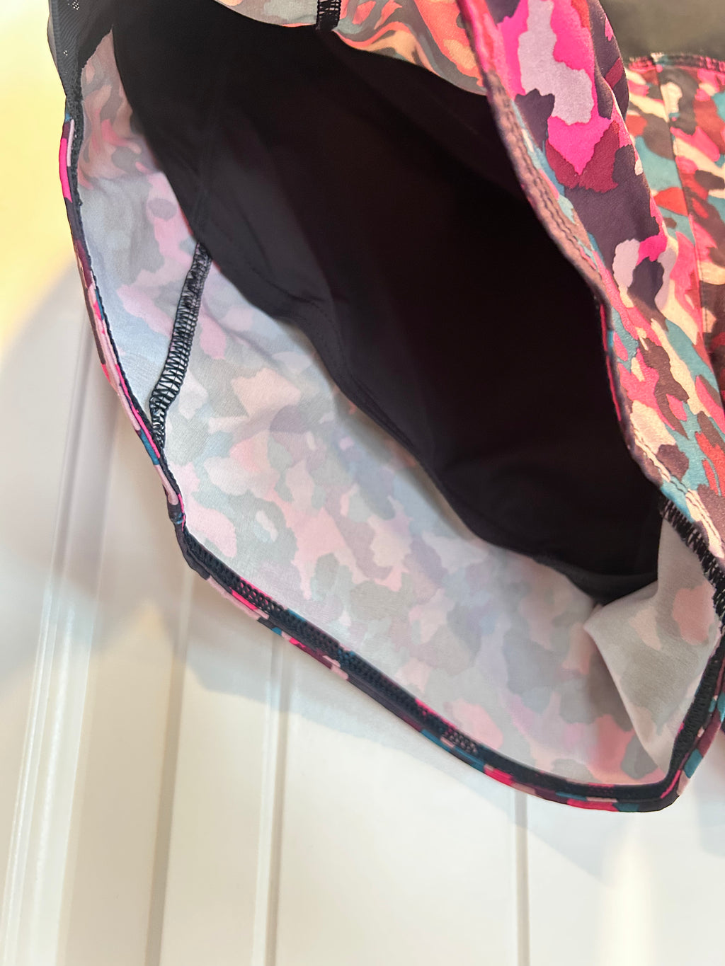 Athleta Running Free Pink Camo Shorty Shorts