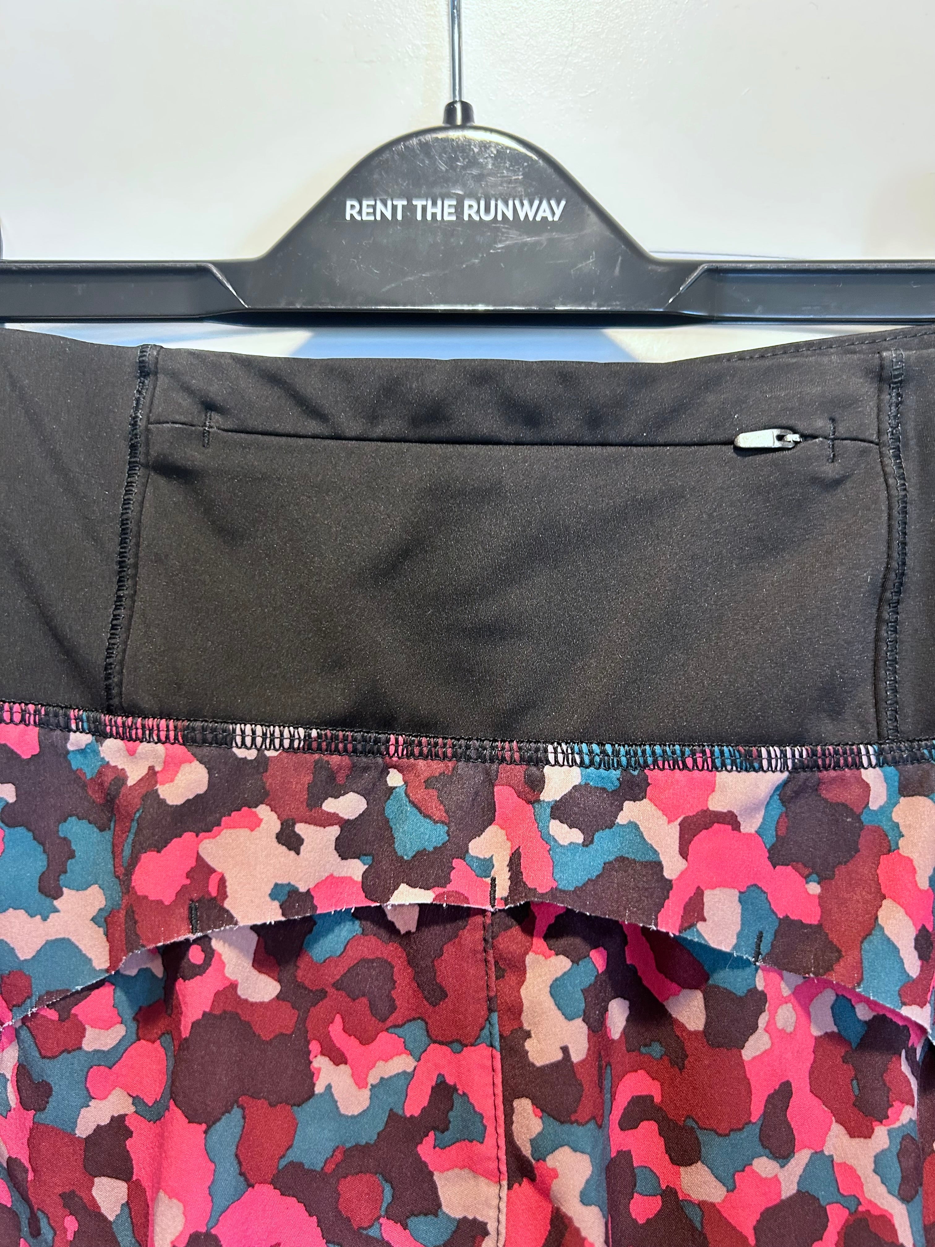 Athleta Running Free Pink Camo Shorty Shorts