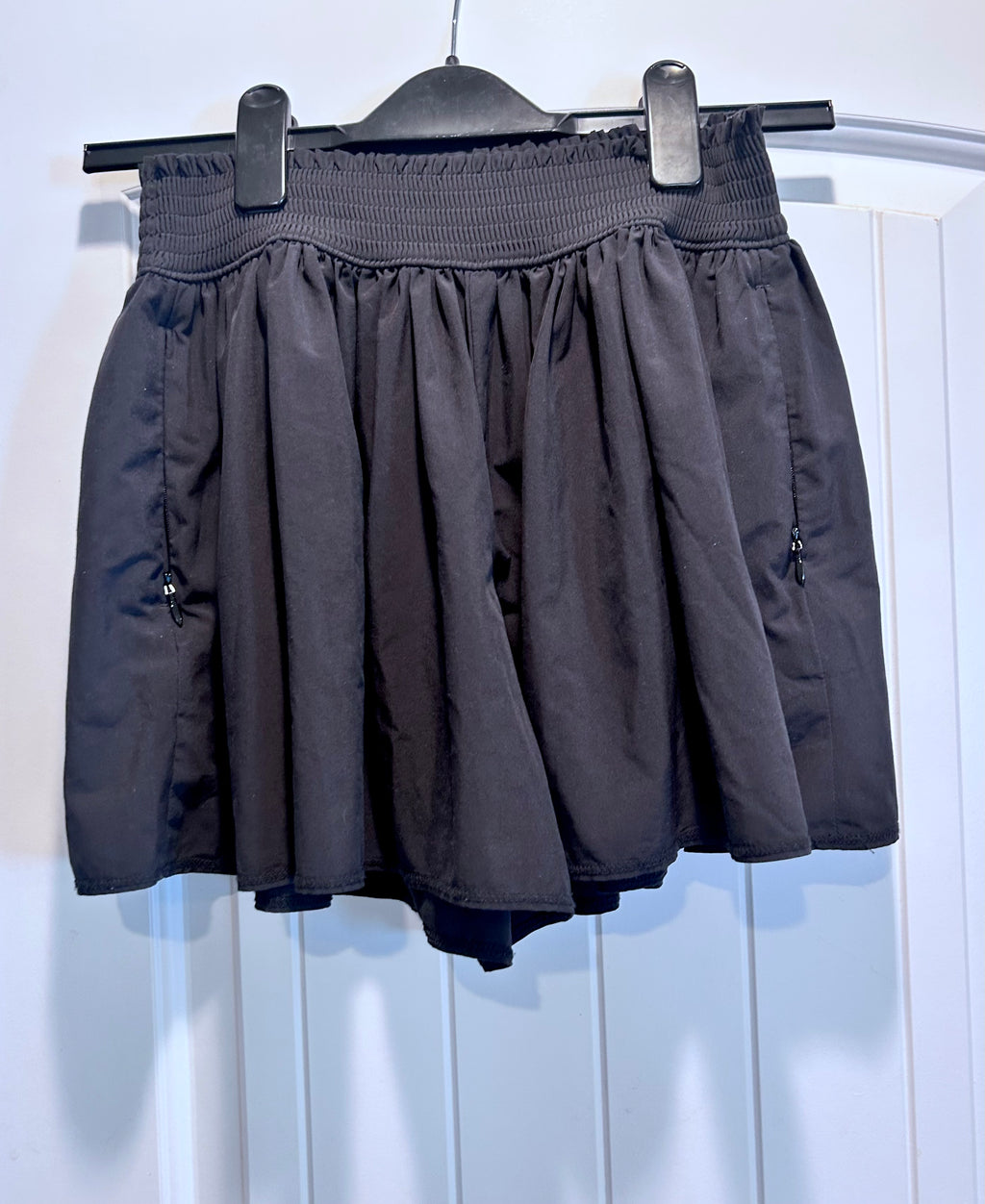 Athleta Sneaky Skort- Skirt Shorts Black