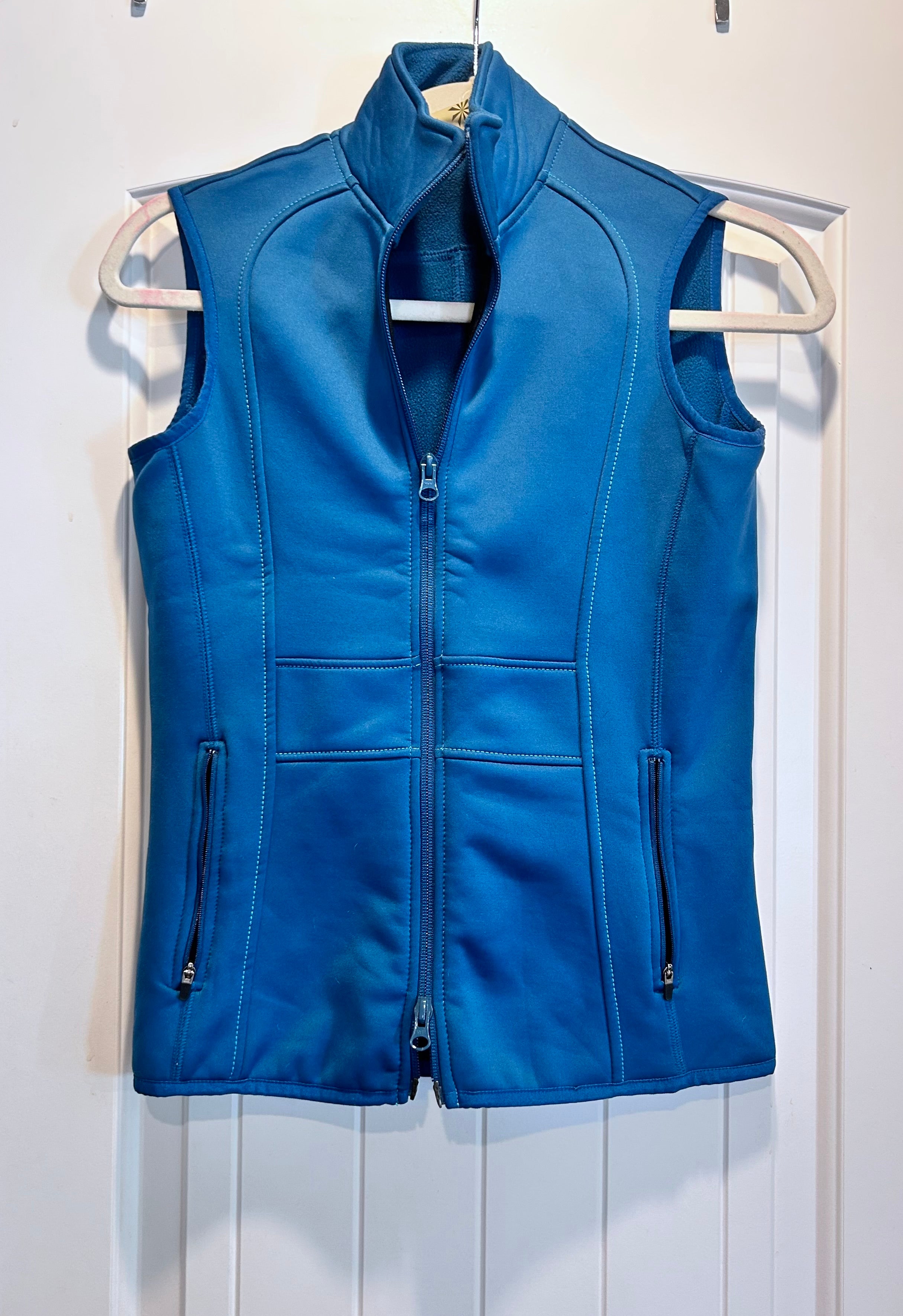 Athleta Fitted Performance Vest Dark Teal