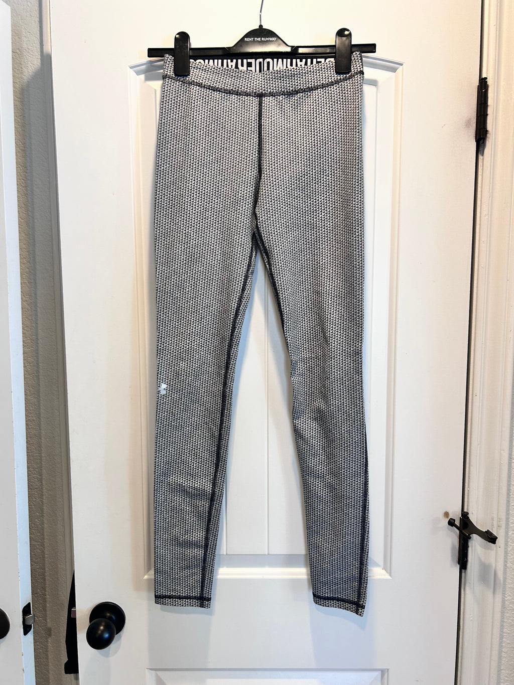 Under Armor Heat Gear Geo Leggings