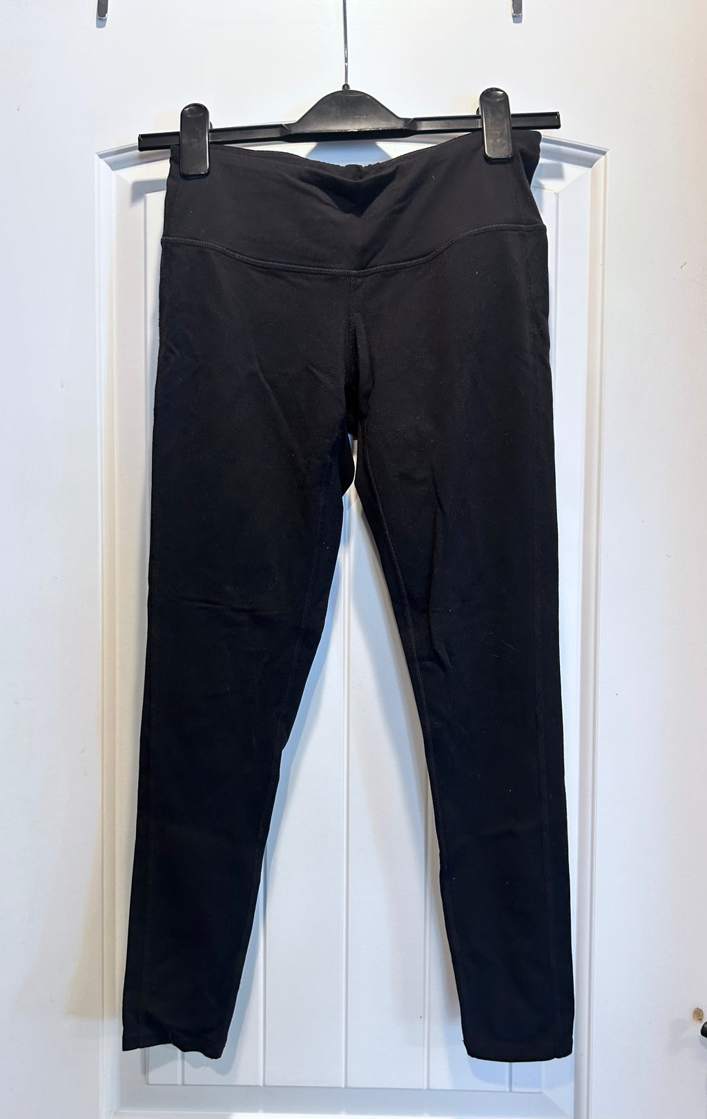 Athleta Pilayo Black Chaturanga Tight/Legging