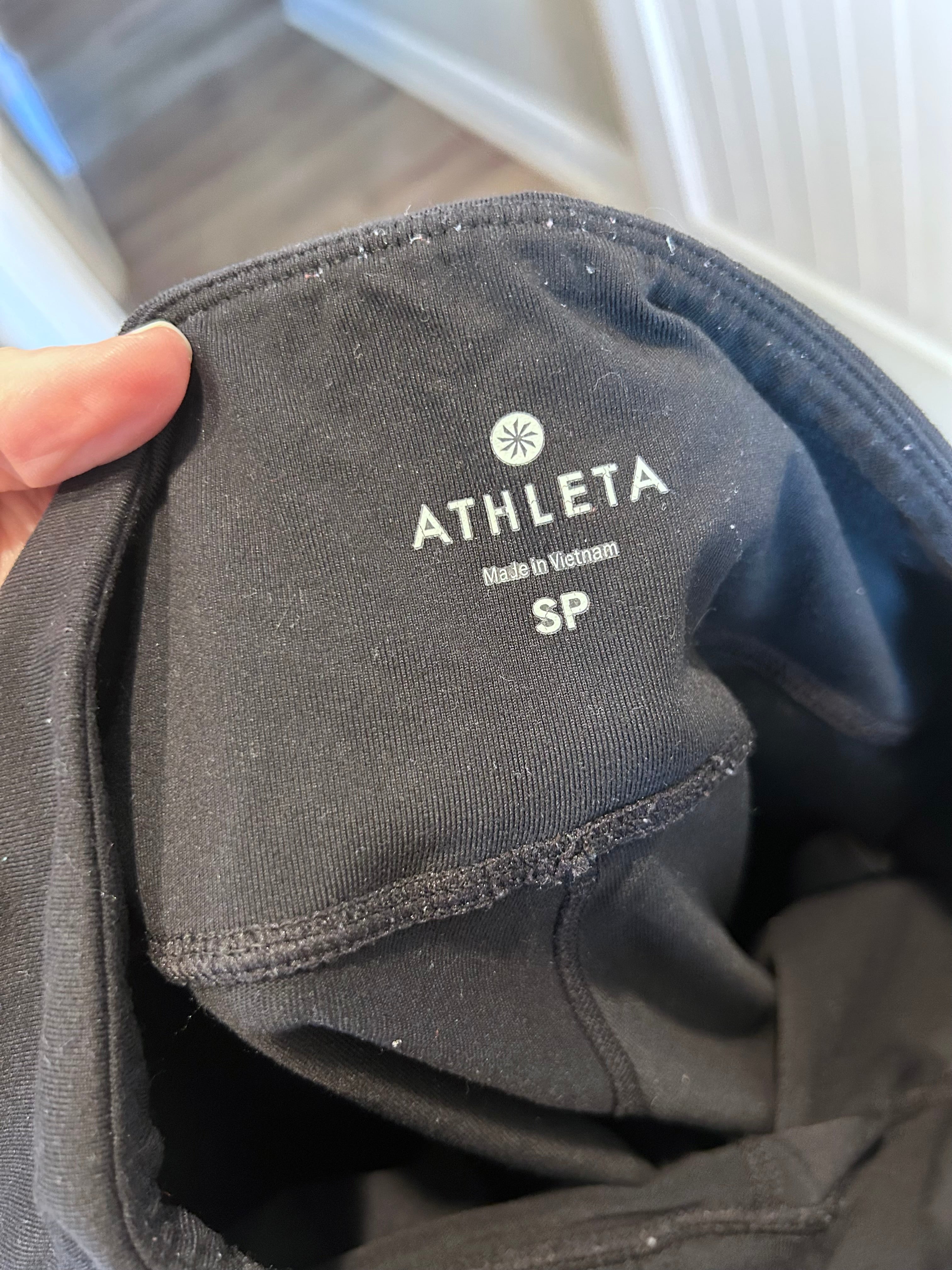 Athleta Pilayo Black Chaturanga Tight/Legging