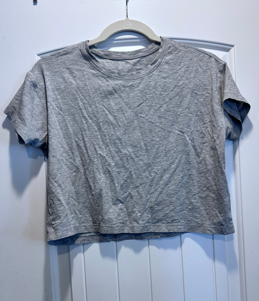 Lululemon Cates Cropped Top Heather Gray Raglan NWOT