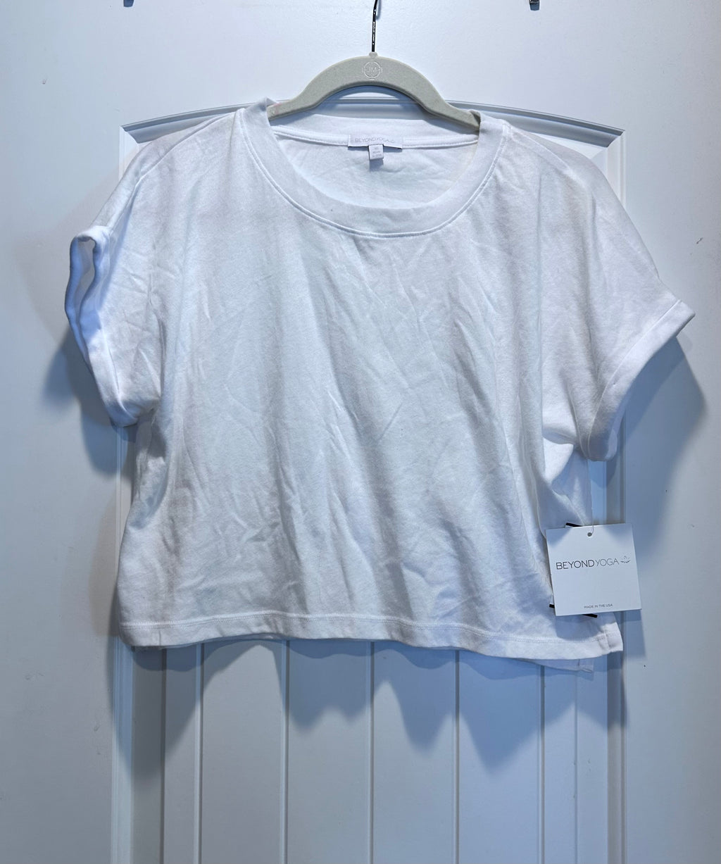 NWT Beyond Yoga Never Been Boxy Cropped Yoga Tee