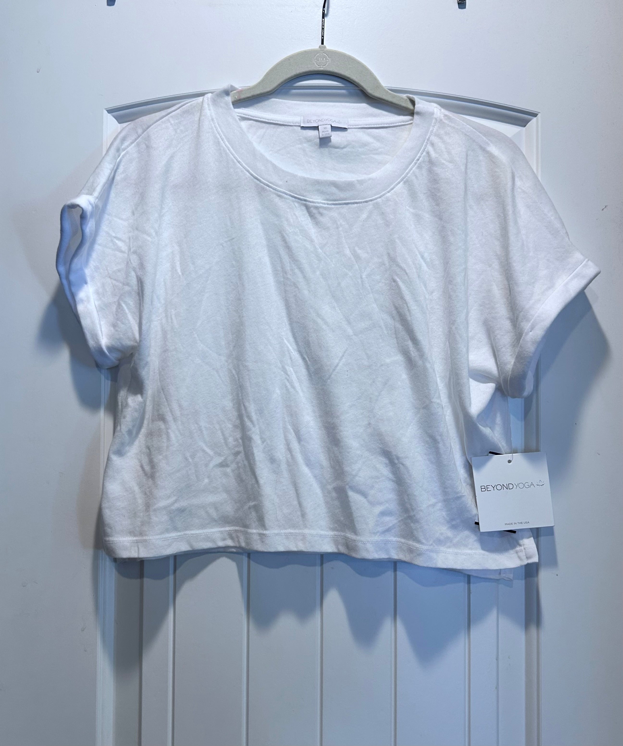 NWT Beyond Yoga Never Been Boxy Cropped Yoga Tee