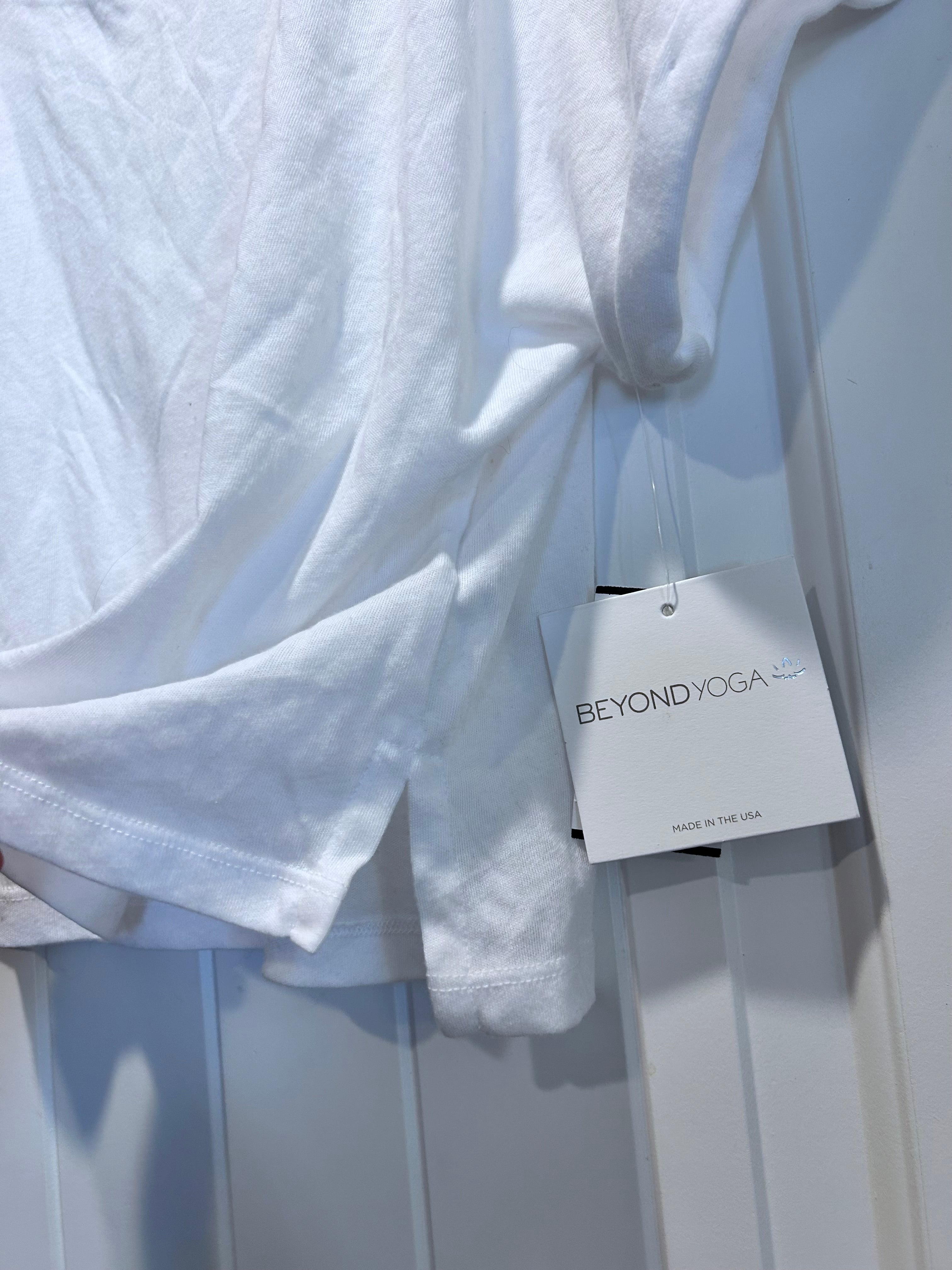 NWT Beyond Yoga Never Been Boxy Cropped Yoga Tee
