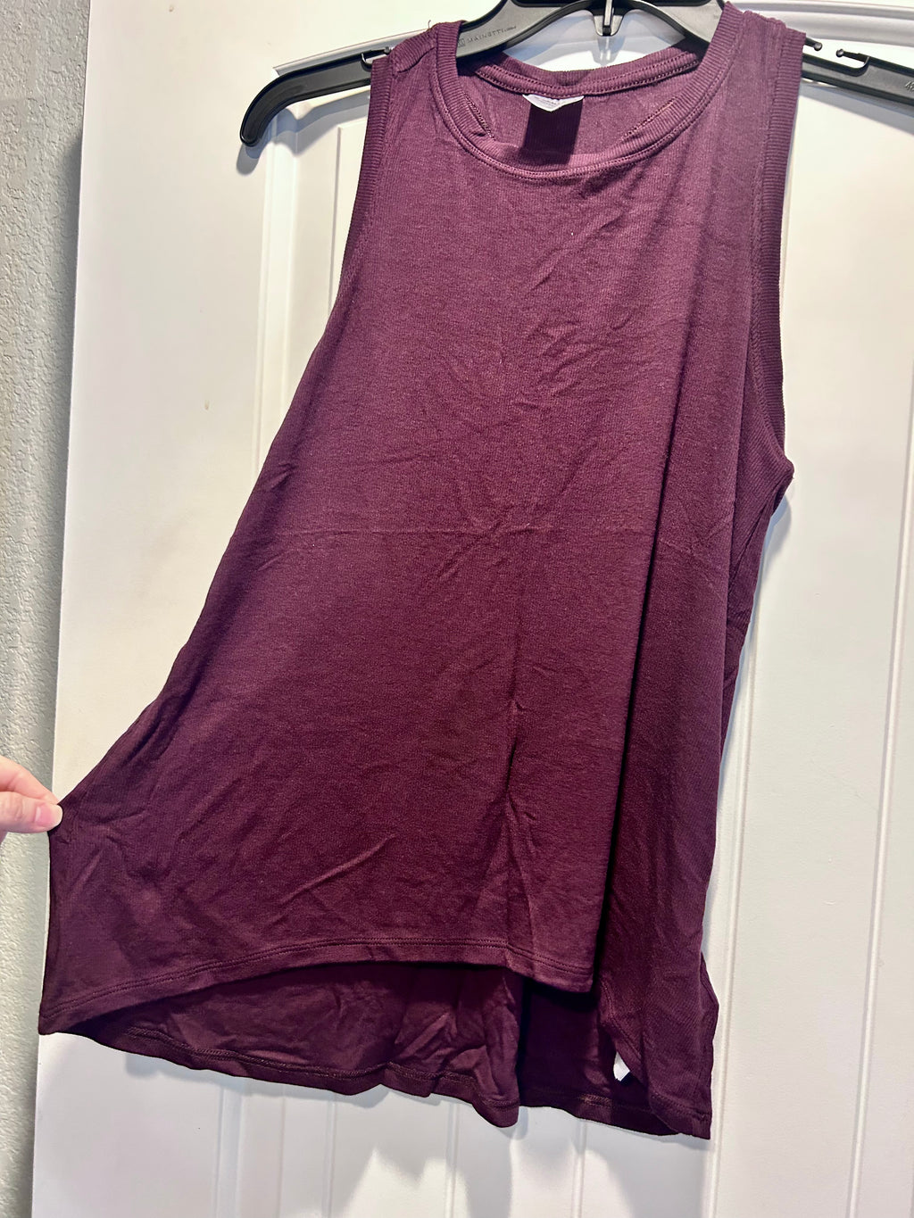 Athleta Essence Tank Relaxed Racerback Hi-Lo Flowy Tank
