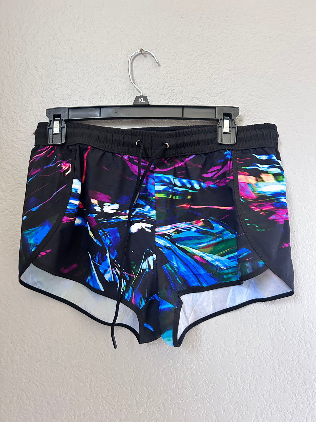 Fabletics Carrie Shorts