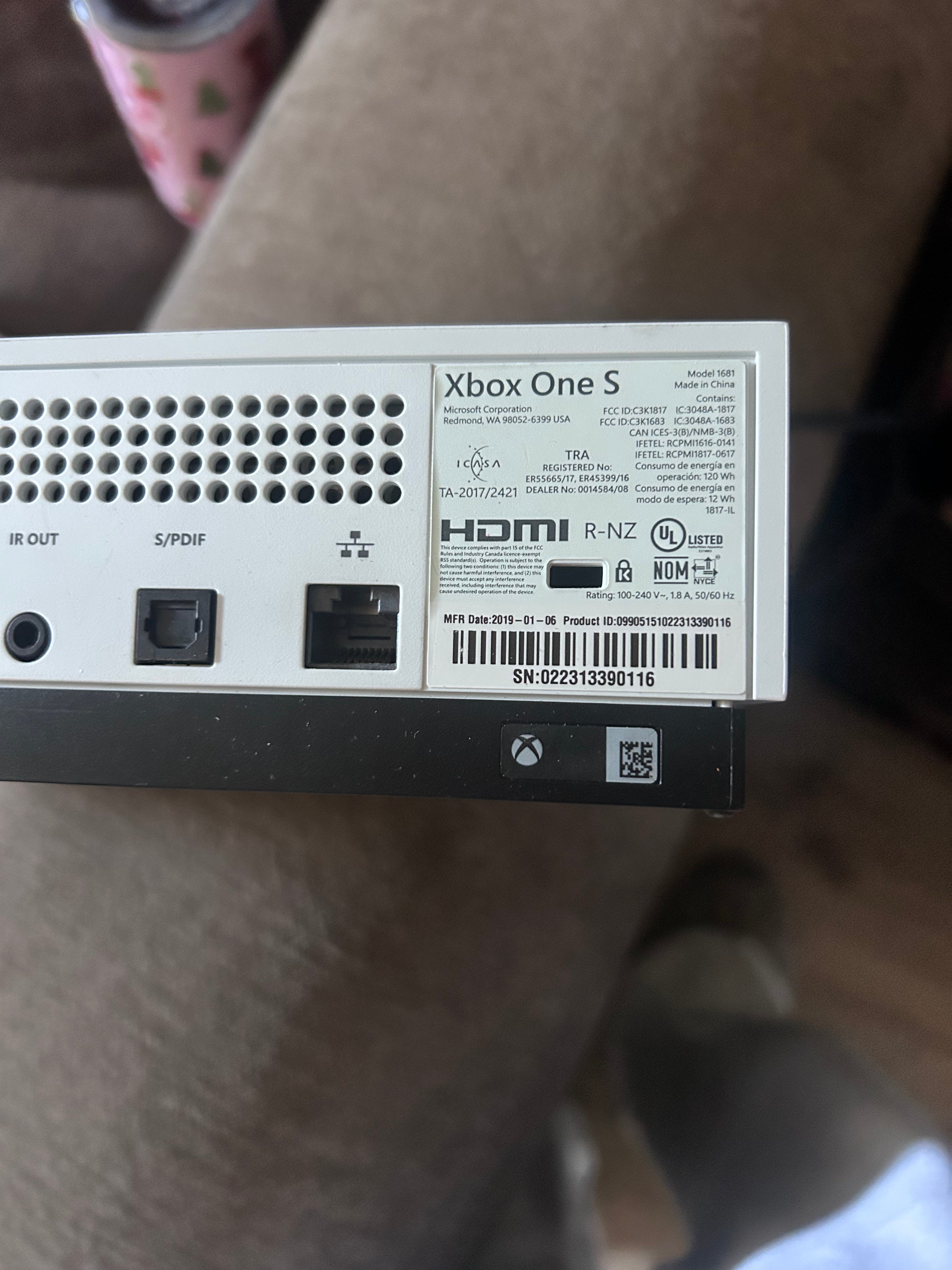 XBOX ONE S Console w Power Cord-  great working condition